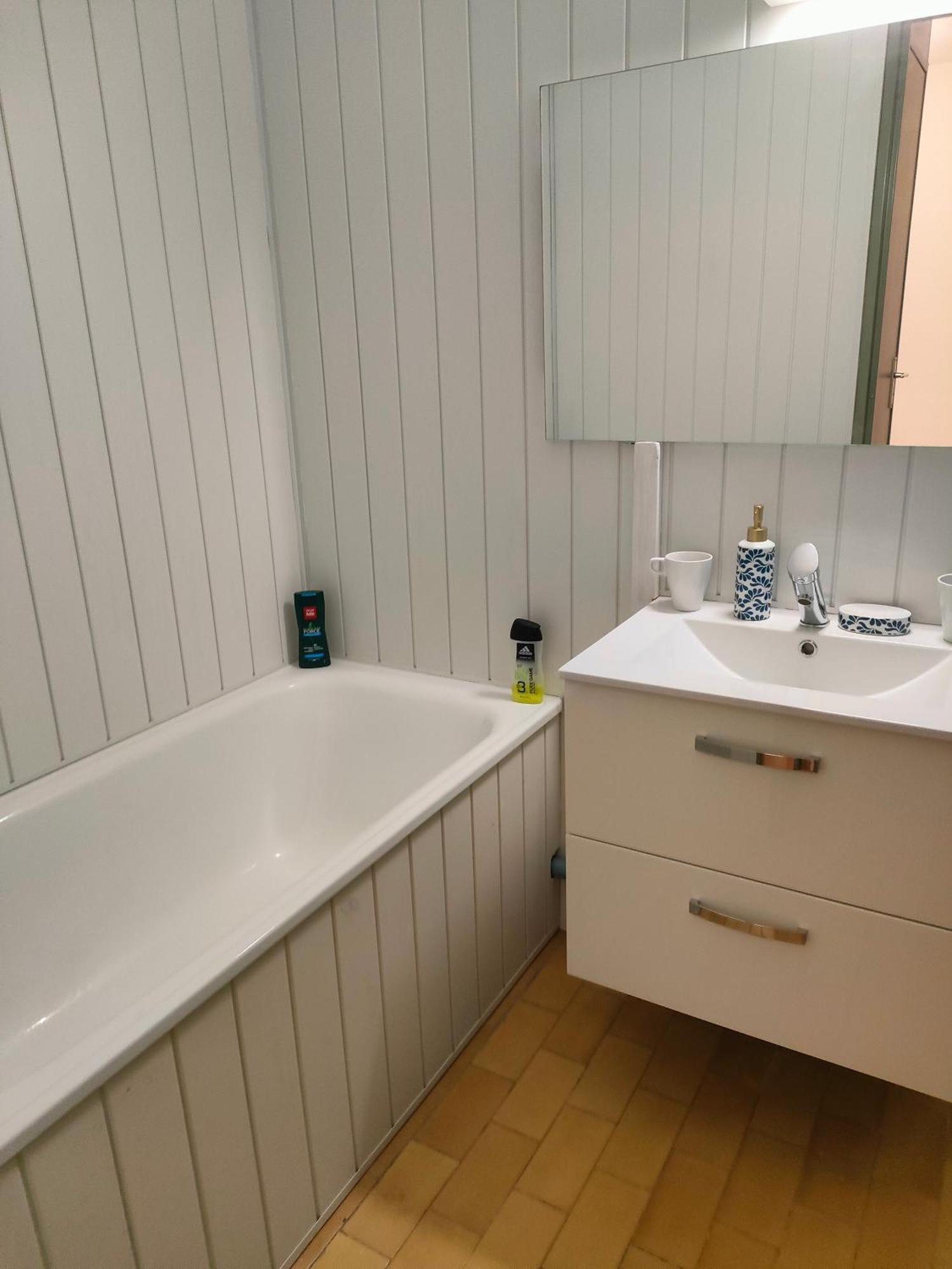 Gruissan, Studio Cabine, Au Calme Vue Degagee Sur Marina Exterior foto